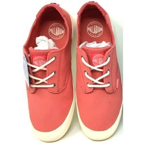 NEW Palladium Canvas Sneakers